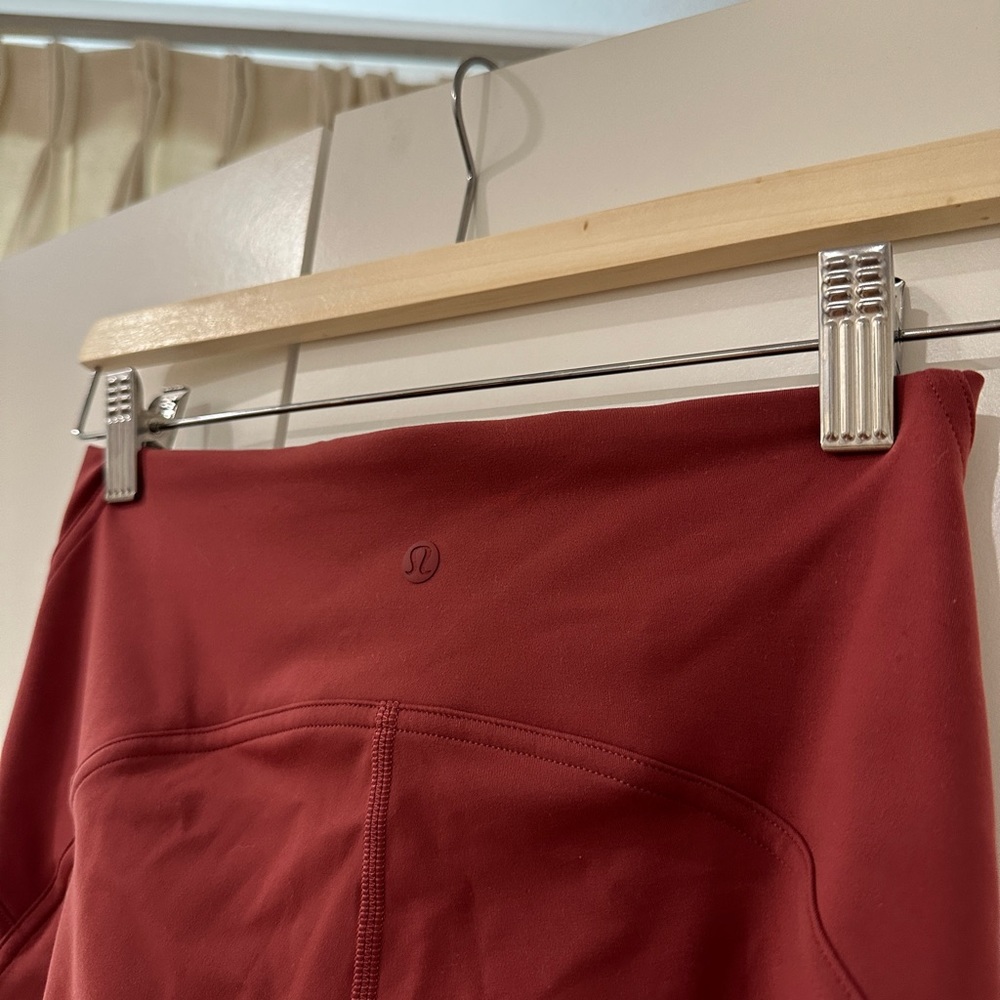 lululemon | red wine colored leggings